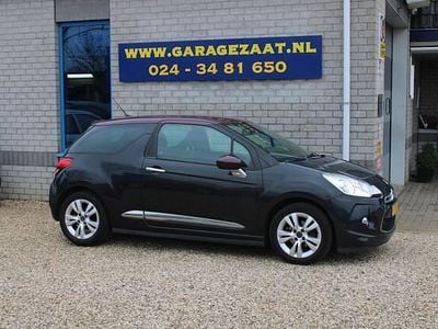 Zwart (metallic) Gebruikt 2011 Citroën DS3 So Chic Hatchback | € 6.990 (Eerlijke prijs)