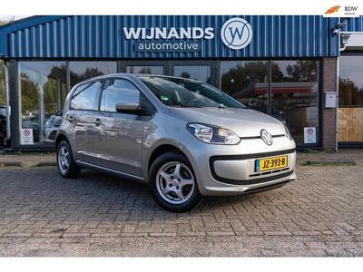 Grijs (metallic) Gebruikt 2014 VW up! Edition Hatchback | € 5.495 (Eerlijke prijs)