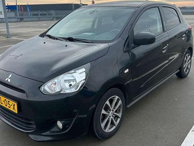 Occasion Mitsubishi Space Star Intense 80 PK (58 kW) 2015 Zwart Hatchback