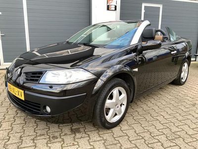 tweedehands Renault Mégane Cabriolet Coupé- 2.0-16V Exception Automaat