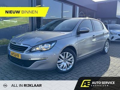 tweedehands Peugeot 308 1.2 VTi Blue Lease Incl. beurt en APK | Airco | LMV | Cruise