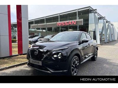 Two tone carbon black/dak platinum silver Occasion 2024 Nissan Juke SUV | € 34.665