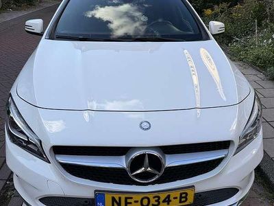 Wit Occasion 2017 Mercedes CLA180 Sedan | € 19.500 (Duur)