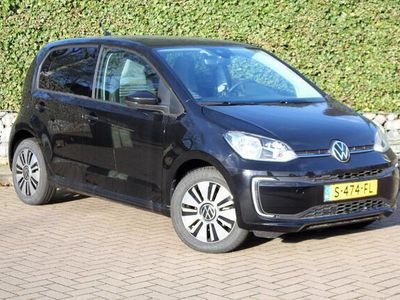 Occasion VW e-up! Style 61 kW (83 PK) 2022 Zwart, metallic lak Hatchback