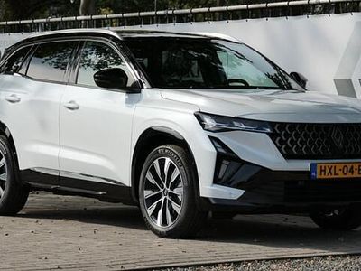 Wit Nieuw 2025 Renault Austral Techno SUV | € 43.900 (Goede deal)