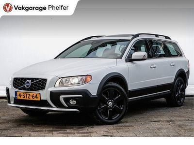 Wit (parellak) Gebruikt 2013 Volvo XC70 Stationwagen | € 11.940 (Super prijs)