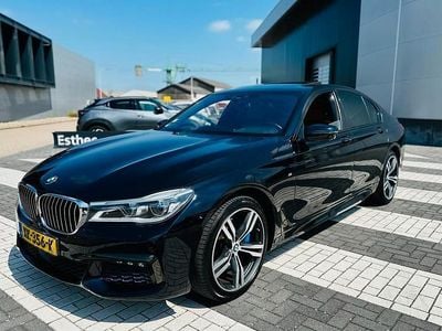 Occasion BMW 750 449 PK (330 kW) 2015 Zwart Sedan