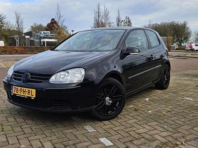 Zwart Gebruikt 2004 VW Golf IV Comfortline Hatchback | € 2.495 (Iets duurder)