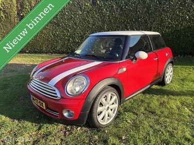 Rood Gebruikt 2007 Mini Cooper Hatchback | € 2.250 (Goede deal)