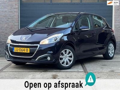 Blauw Gebruikt 2016 Peugeot 208 Hatchback | € 5.950 (Goede deal)