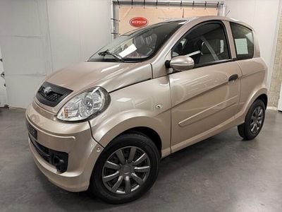 Beige Gebruikt 2010 Microcar M.Go Hatchback | € 5.750 (Eerlijke prijs)