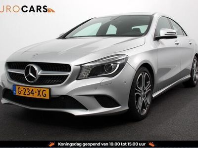 tweedehands Mercedes CLA180 Prestige | Standkachel | Trekhaak | Xenon | Naviga