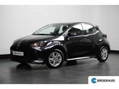 Zwart Gebruikt 2024 Mazda 2 Center-Line Hatchback | € 22.895 (Eerlijke prijs)