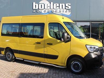 Geel Gebruikt 2021 Renault Master Van | € 44.987