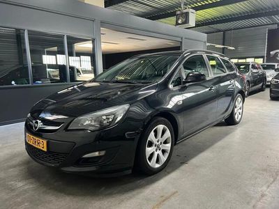 tweedehands Opel Astra Sports Tourer 1.3 CDTi S/S Business +