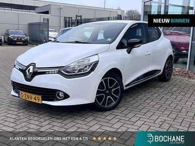 Licht ijswit 369 Occasion 2015 Renault Clio IV Expression Hatchback | € 8.250 (Eerlijke prijs)