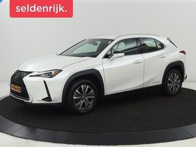 Wit Occasion 2020 Lexus UX 300e Business Edition SUV | € 17.900