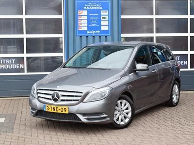 tweedehands Mercedes B200 Ambition Trekhaak Automaat