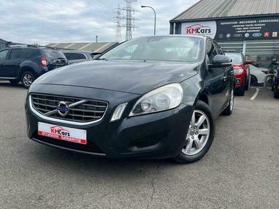 tweedehands Volvo S60 1.6 D // CLIMATISATION / NAVIGATION / JANTES