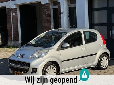 Grijs Gebruikt 2009 Peugeot 107 Hatchback | € 2.450 (Eerlijke prijs)