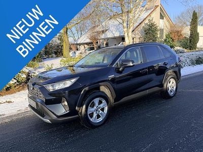 Zwart Occasion 2019 Toyota RAV4 SUV | € 28.995 (Eerlijke prijs)