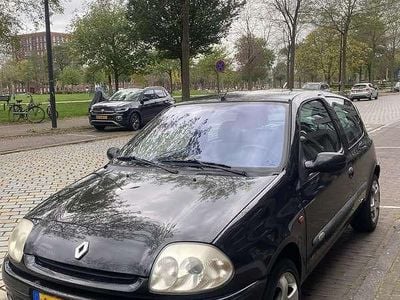 Renault Clio II