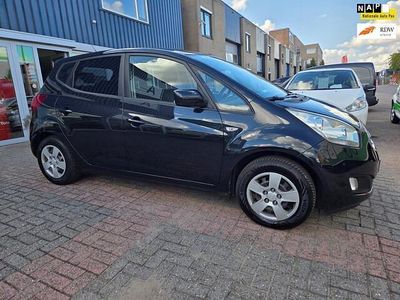 Zwart Gebruikt 2011 Kia Venga Hatchback | € 6.688 (Eerlijke prijs)