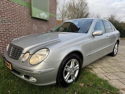 Mercedes E200