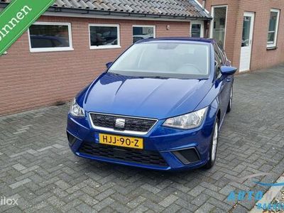 Blauw Occasion 2017 Seat Ibiza Reference Hatchback | € 10.250 (Eerlijke prijs)