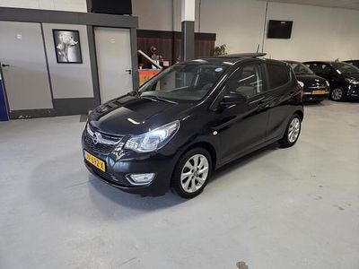 Zwart (metallic) Gebruikt 2016 Opel Karl Innovation Hatchback | € 5.750 (Eerlijke prijs)