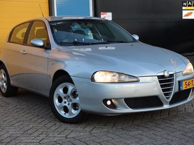 Grijs Gebruikt 2006 Alfa Romeo 147 Veloce Hatchback | € 3.999 (Duur)