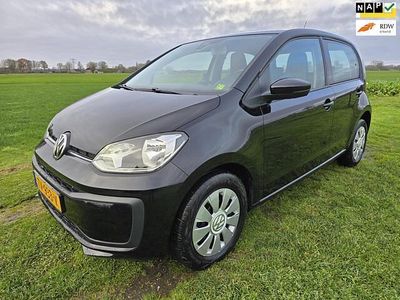 Zwart Gebruikt 2018 VW up! move up! Hatchback | € 8.250 (Eerlijke prijs)