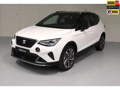 Wit Occasion 2023 Seat Arona Business SUV | € 22.950 (Duur)