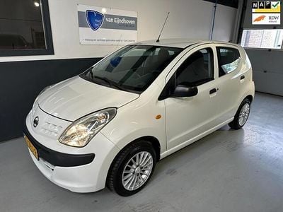 Nissan Pixo