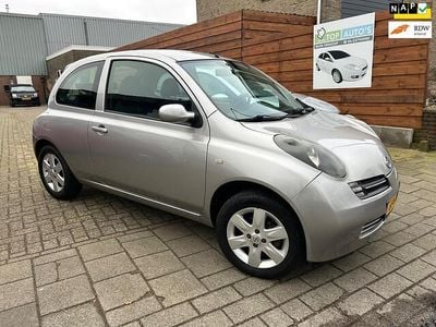 Occasion Nissan Micra 80 PK (58 kW) 2005 Grijs (metallic) Hatchback