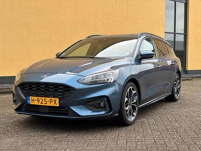 Blauw (metallic) Occasion 2020 Ford Focus Business Edition Stationwagen | € 12.995 (Eerlijke prijs)