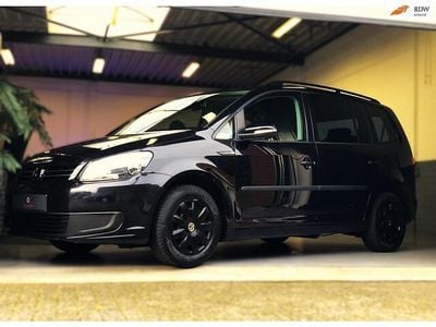 Occasion VW Touran 140 PK (102 kW) 2011 Zwart (metallic) MPV