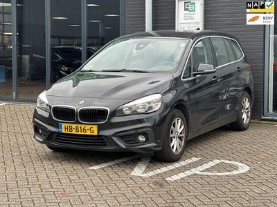 BMW 216