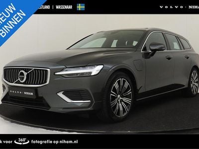 Grijs Occasion 2021 Volvo V60 Inscription Stationwagen | € 34.890 (Iets duurder)