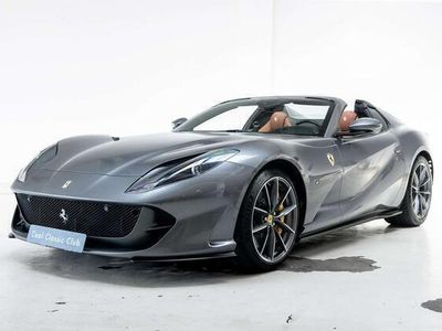 Grijs Gebruikt 2023 Ferrari 812 Cabriolet | € 499.500