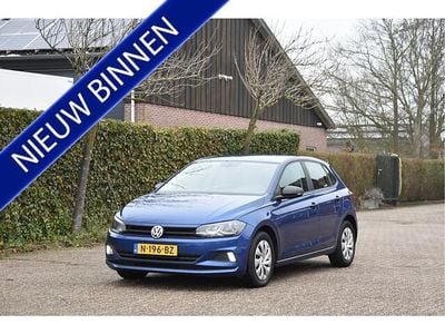 Blauw Occasion 2018 VW Polo Trendline Hatchback | € 8.200 (Goede deal)