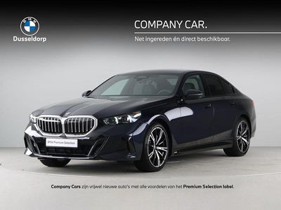 Zwart Occasion 2025 BMW 520 M Sport Sedan | € 85.903