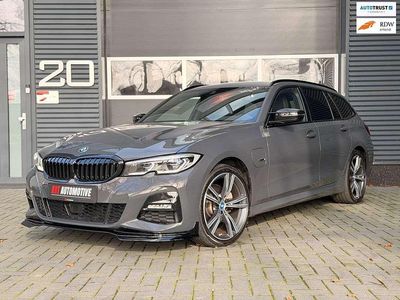Occasion BMW 320e M Sport 163 PK (119 kW) 2022 Grijs (metallic) Stationwagen