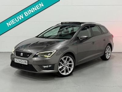 Grijs (metallic) Occasion 2015 Seat Leon ST FR Stationwagen | € 13.450 (Iets duurder)