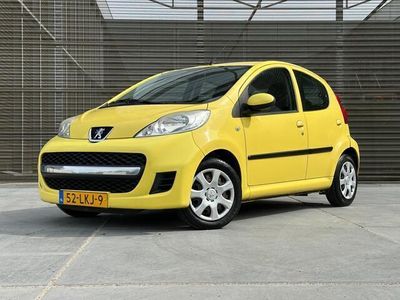 tweedehands Peugeot 107 1.0-12V XS APK 1-6-2025 !!