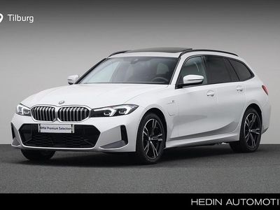 Wit Occasion 2025 BMW 330e M Sport Stationwagen | € 51.880 (Goede deal)