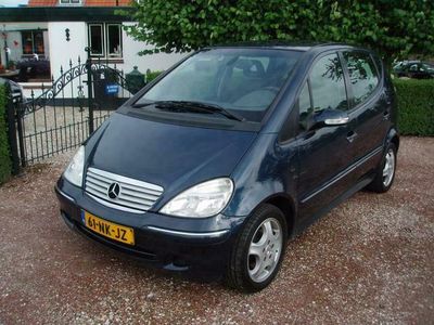 Blauw Gebruikt 2003 Mercedes A160 Elegance Hatchback | € 2.650 (Duur)