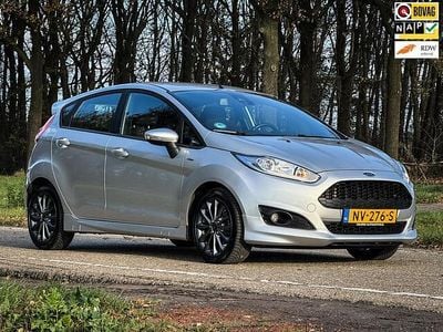 Occasion Ford Fiesta ST-Line 101 PK (74 kW) 2017 Grijs Hatchback