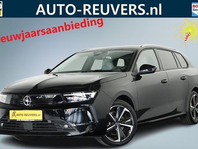 Zwart Gebruikt 2023 Opel Astra Elegance Stationwagen | € 24.900 (Goede deal)