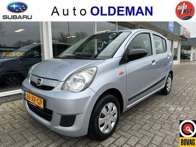 tweedehands Daihatsu Cuore 1.0 Trend Dealer onderhouden!